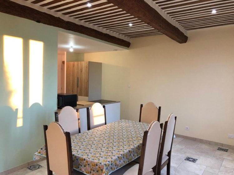 Maison De Charme Dans Un Hameau Provencal Les Mees Экстерьер фото