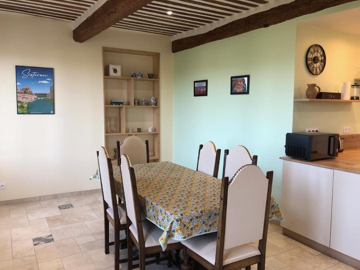Maison De Charme Dans Un Hameau Provencal Les Mees Экстерьер фото
